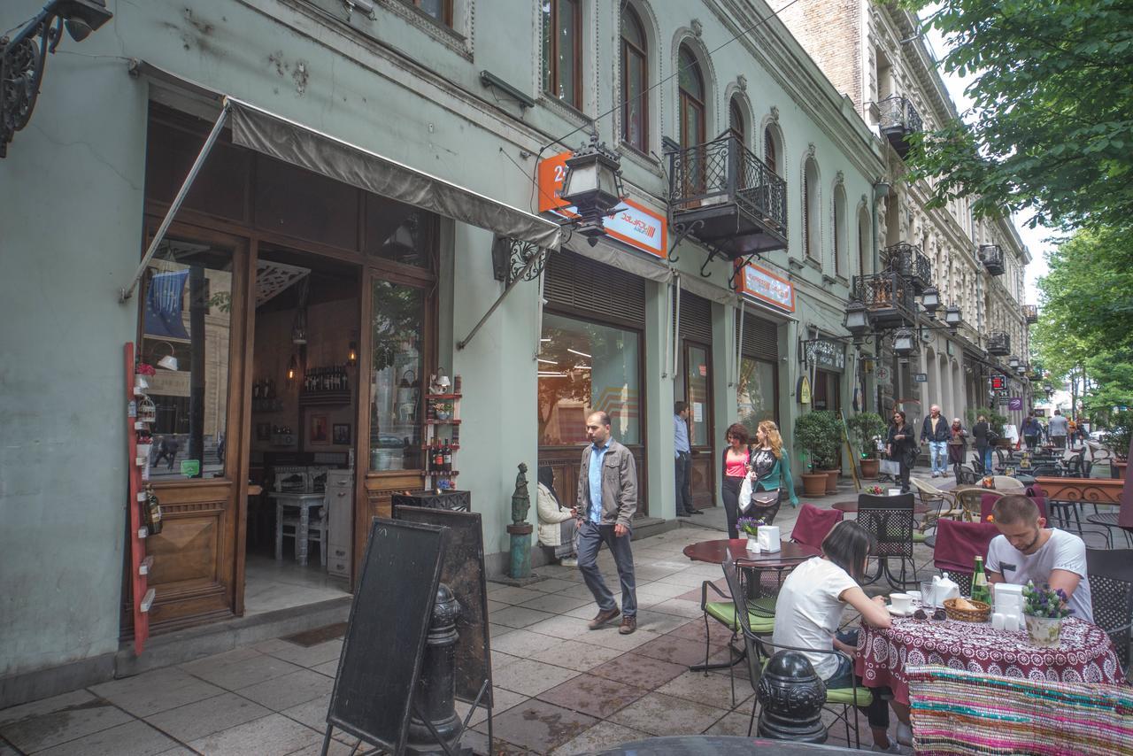 Hostel Bon Voyage Tbilisi Exterior foto